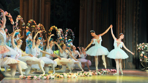 Воронежские звезды мирового балета в третий раз выступят в родном городе