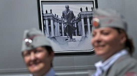 Новый поезд «Воронеж – Москва» встретил пассажиров цитатами из «Чевенгура»