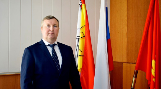 Вячеслав Мамаев стал исполняющим обязанности главы администрации Грибановского района Воронежской области