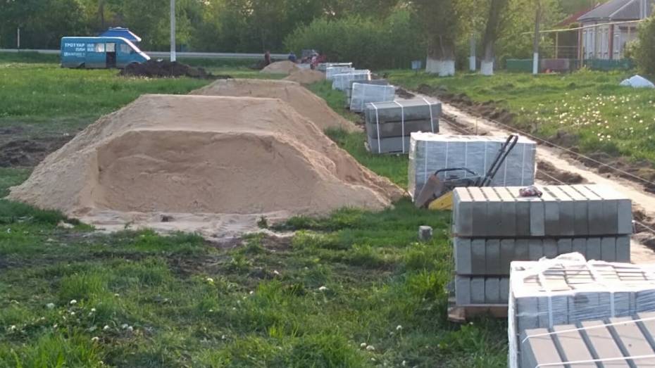 В таловском селе Александровка построят тротуар за 2,5 млн рублей