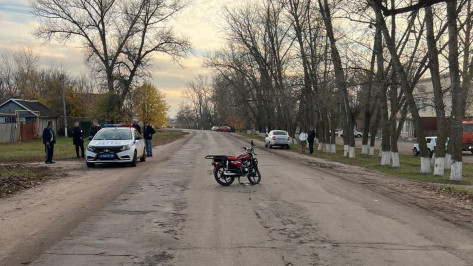 В Нижнем Мамоне в ДТП пострадал 16-летний водитель мопеда