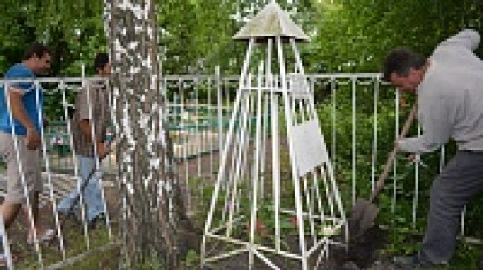 В Нижнедевицком районе  благоустроят 11 могил красноармейцев