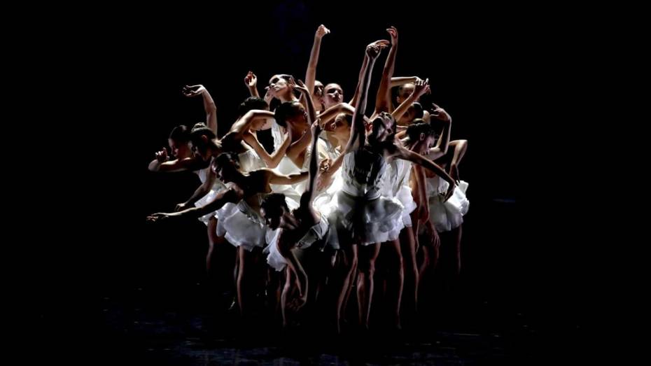 В Воронеже покажут премьеру балета Анжелена Прельжокажа «Лебединое озеро»