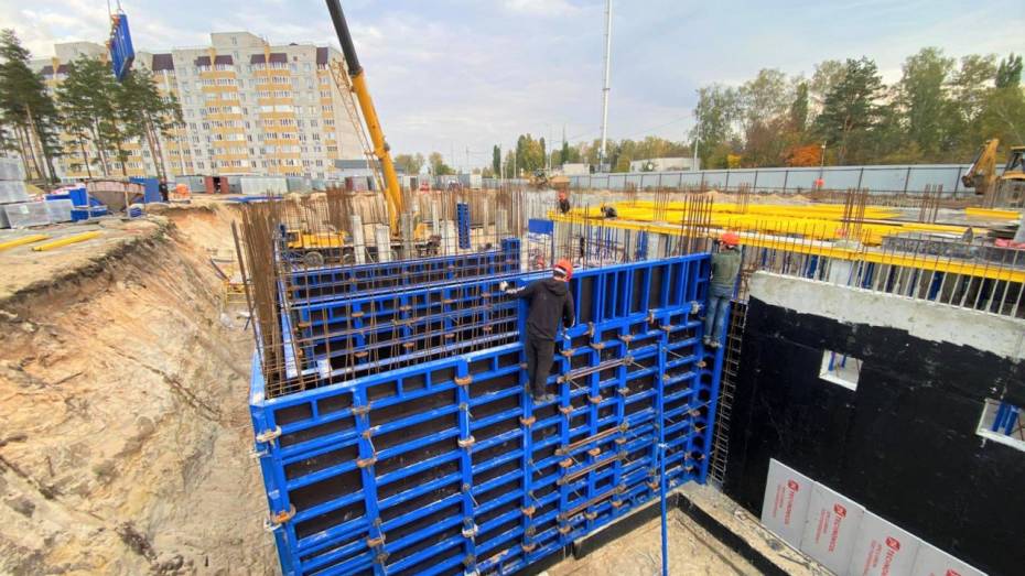 Как продвигается строительство поликлиники в воронежском микрорайоне Боровое за 1,1 млрд рублей