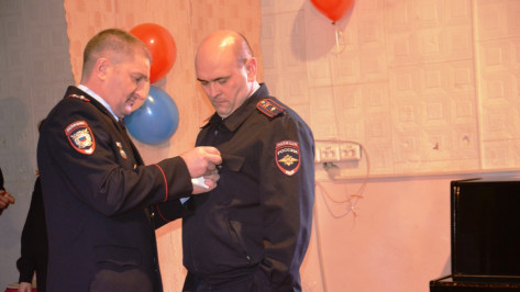 Поворинские полицейские отметили профессиональный праздник