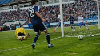 Воронежский «Факел» в меньшинстве обыграл нижегородскую «Волгу»