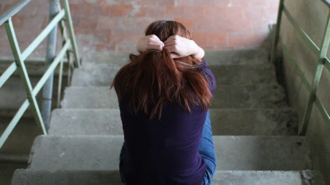 Воронежец ответит в суде за изнасилование увезенной с остановки в лес девушки 