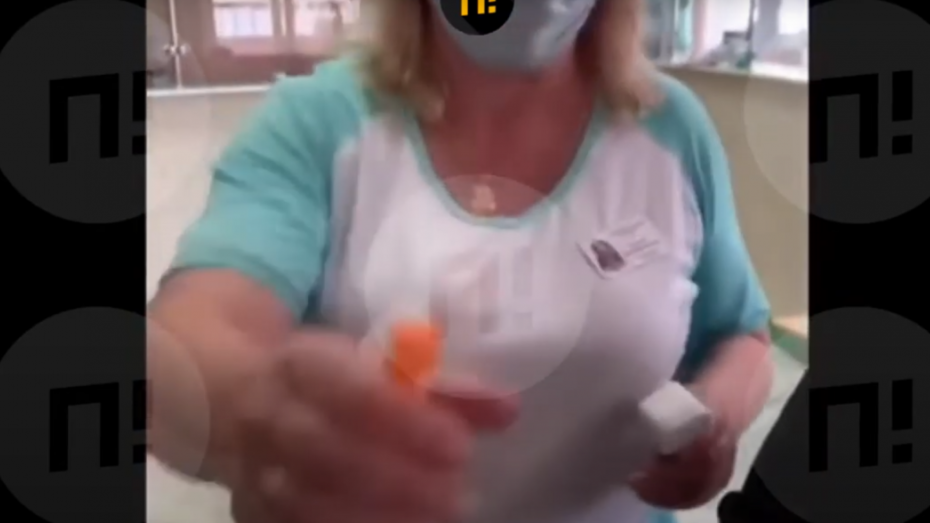 В воронежском онкодиспансере посетительнице распылили в глаза антисептик