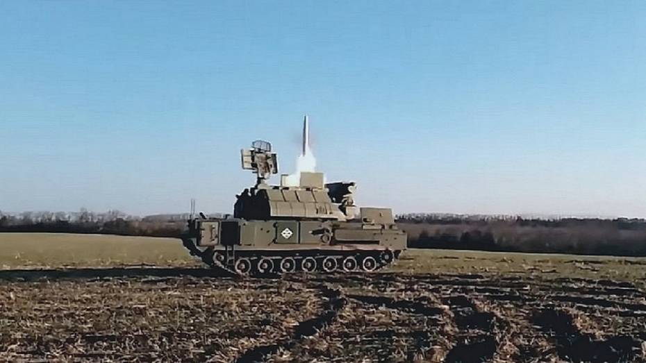 Уничтожение БПЛА попало на видео в Воронежской области