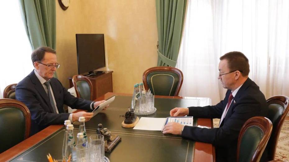Председатель облдумы и вице-спикер Госдумы обсудили развитие местного самоуправления в Воронежской области