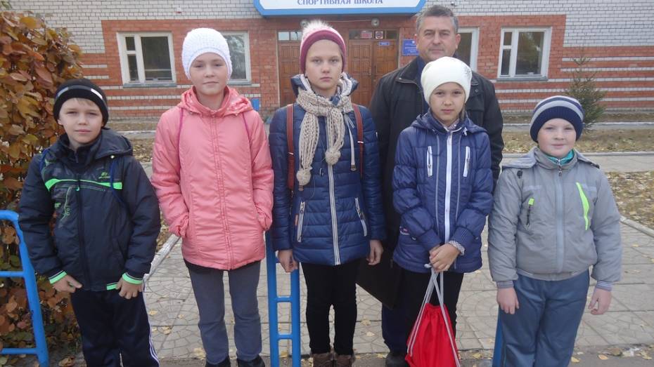 Верхнемамонские школьники заняли призовые места на легкоатлетических соревнованиях в Павловске