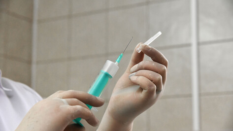 За первую неделю вакцинации от гриппа привили 224 тыс жителей Воронежской области