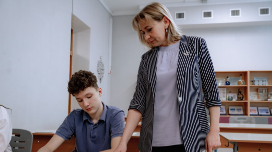 В Воронеже в 2026 году впервые отметят День наставника