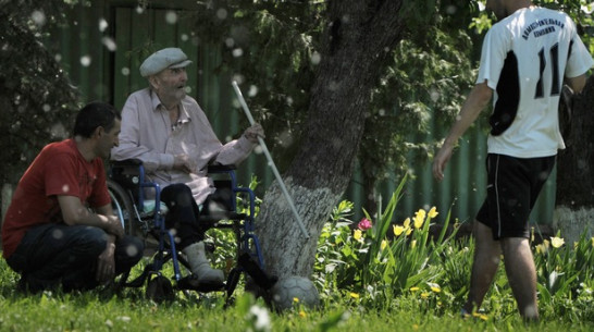 Мячик в наш огород