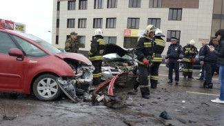 «Скорая» увезла 2 человек после ДТП на улице Ленина в Воронеже