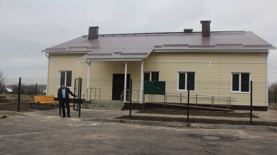 В таловском селе Верхняя Тишанка построили новую врачебную амбулаторию