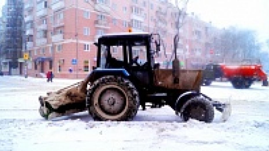 Воронежские спасатели проверят технику для уборки снега