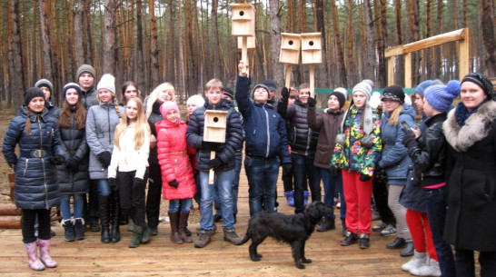 Воронежский зоопарк отметил День птиц уборкой