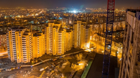 Аналитики: жители Воронежской области накопят на квартиру в Москве за 12 лет