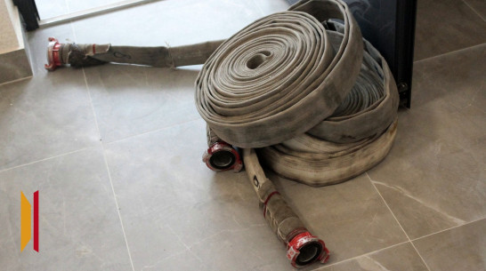 В Воронеже госпитализировали хозяина загоревшейся квартиры на Ленинском проспекте