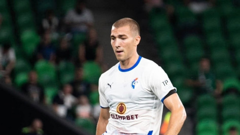 В воронежский «Факел» вернулся защитник Василий Черов