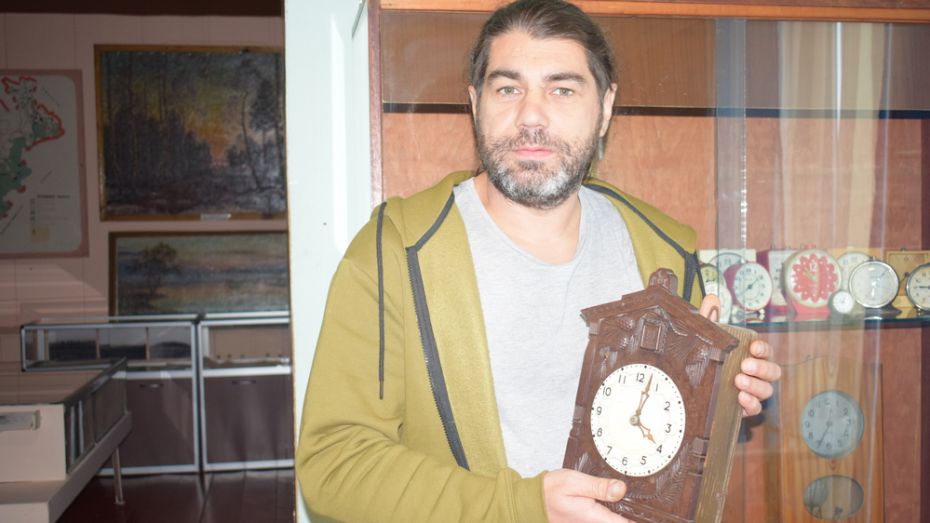 Выставка часов времен СССР открылась в музее Грибановки