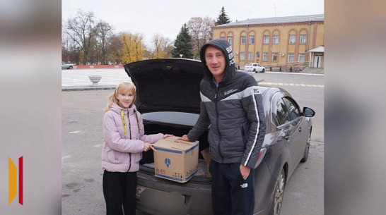 Богучарскому зооуголку передали продукты для животных и птиц