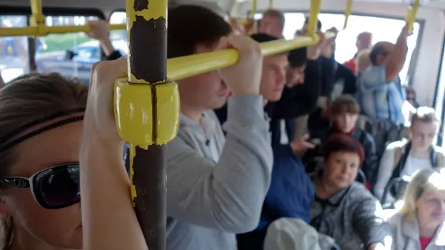 Воронежец распылил газовый баллончик на оппонента в салоне автобуса: видео