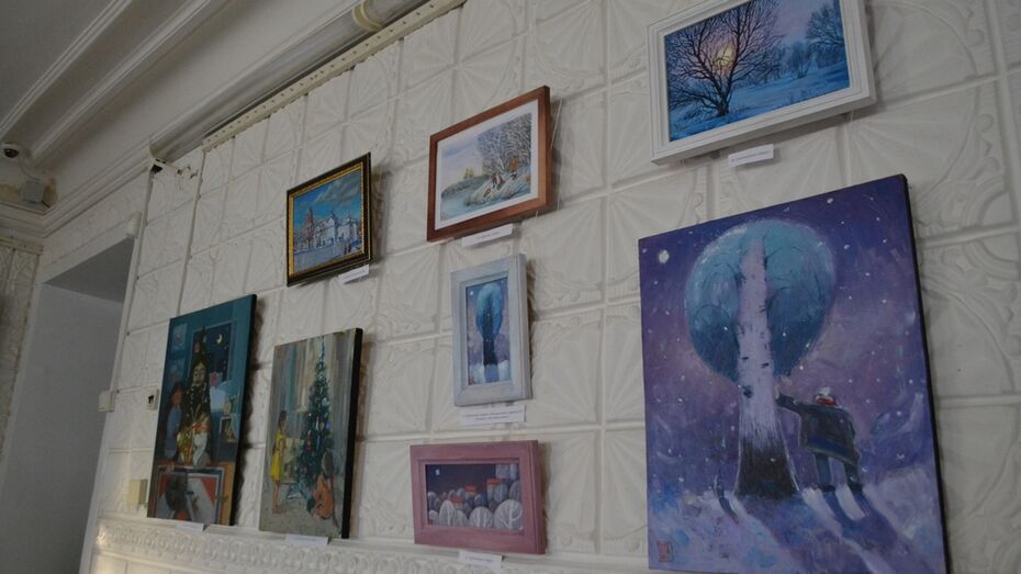 Жителей Павловского района пригласили на выставку работ 11 местных художников