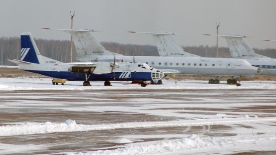 Воронежский аэропорт не принимает самолеты