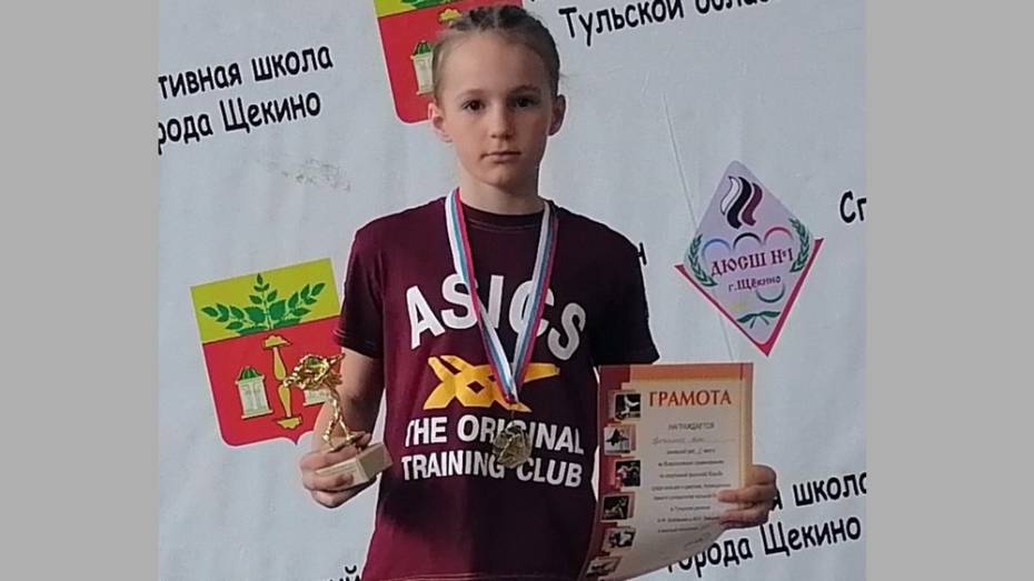 Репьевская спортсменка взяла «золото» Всероссийского турнира по вольной борьбе в Щекино