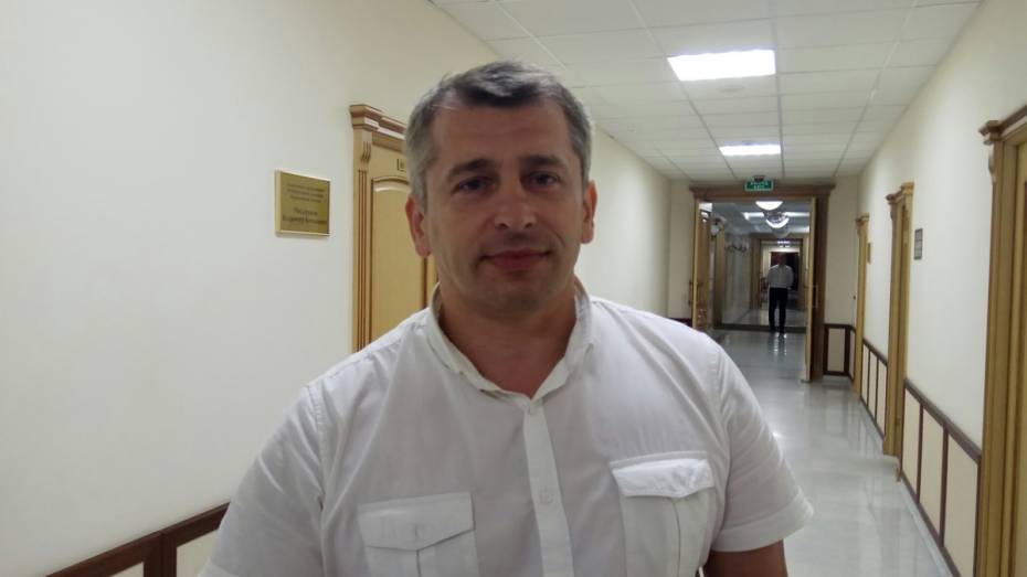 Адвокат Юрий Слепченко отказался от участия в выборах губернатора Воронежской области