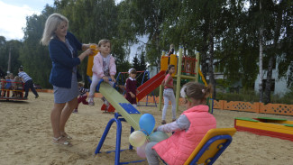 В новоусманском поселке Тимирязево впервые появилась детская площадка