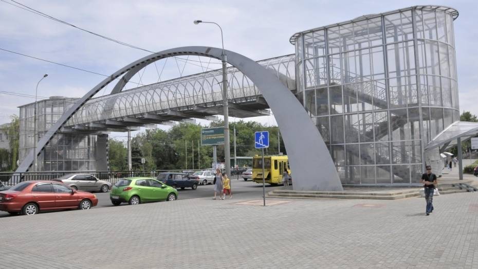 В Воронеже на ремонт автодороги по Московскому проспекту потратят до 213,8 млн рублей