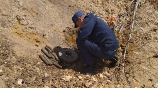 В Кантемировском районе механизатор нашел в поле 9 снарядов времен ВОВ