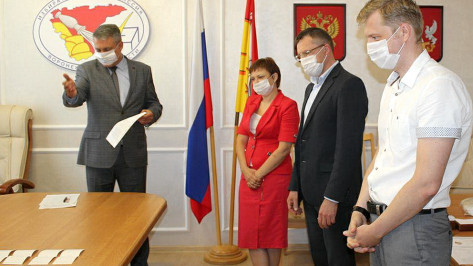 Воронежский облизбирком определил порядок размещения партий в бюллетене