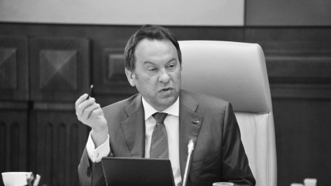 Прощание с экс-председателем ЦЧБ Сбербанка Владимиром Салминым пройдет 9 января