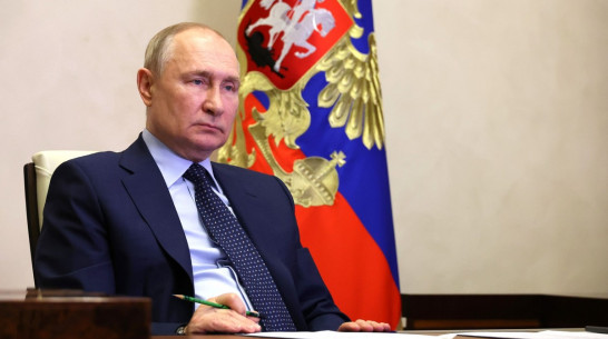 Президент России наградил медалями 10 воронежских медиков за самоотверженность