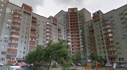 В Воронеже жильцам многоэтажки на бульваре Победы включили отопление в 33-градусную жару