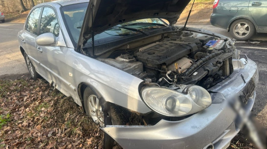 В Воронеже «Лада Приора» врезалась в Hyundai Sonata: пострадали 4 человека