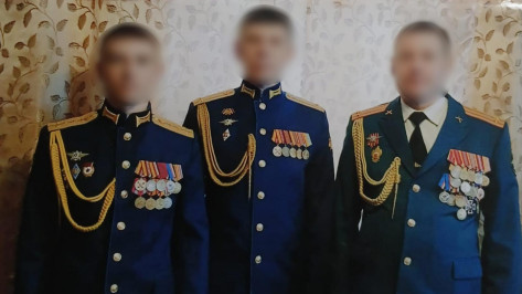 Встретились в храме: родные братья из Воронежской области случайно увидели друг друга в зоне спецоперации