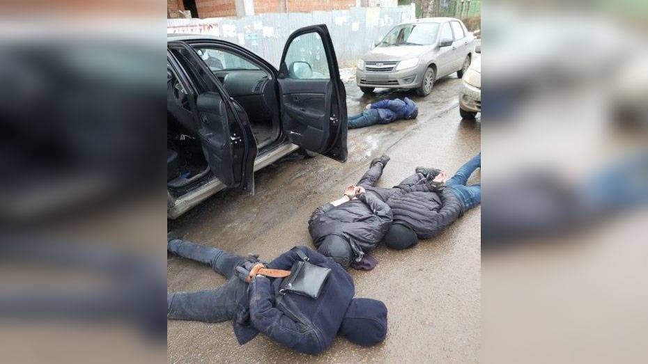 Воронежские полицейские задержали автоворов-гастролеров