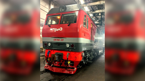 Воронежский завод осваивает ремонт выпрямителей тепловозов ТЭП70БС для двухэтажных пассажирских поездов