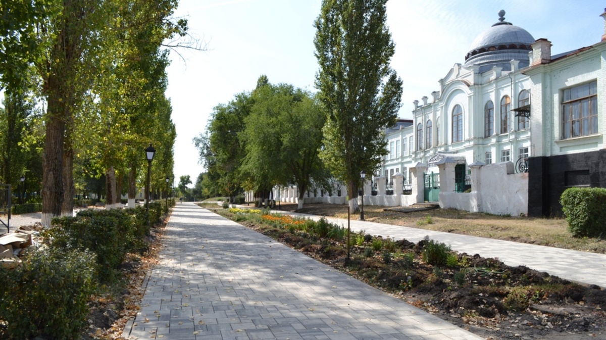 Ленинский парк Павловск Воронежская область осень