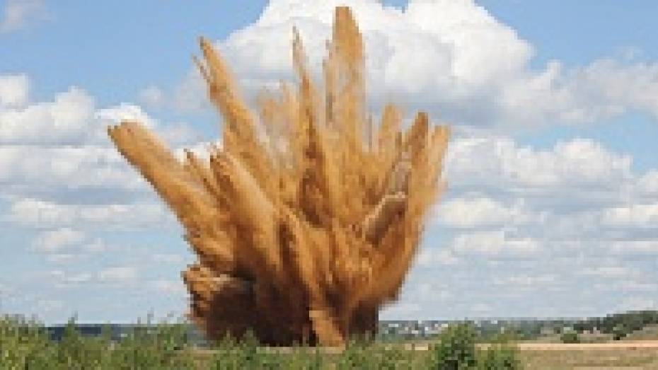 В Воронеже спасатели уничтожили 500-килограммовую бомбу времен Великой Отечественной войны
