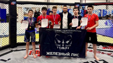 Лискинцы заняли 18 призовых мест на областных соревнованиях по смешанному боевому единоборству