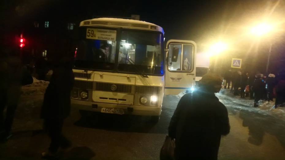 В Воронеже автобус №59а сбил 12-летнюю девочку на «зебре»