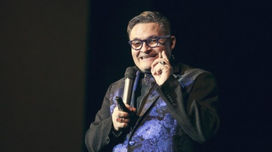 Историк моды Александр Васильев посоветовал воронежцам экономить на обновках