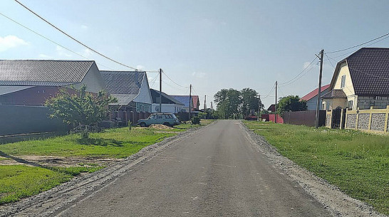 В селе Лискинское заасфальтировали 2 улицы