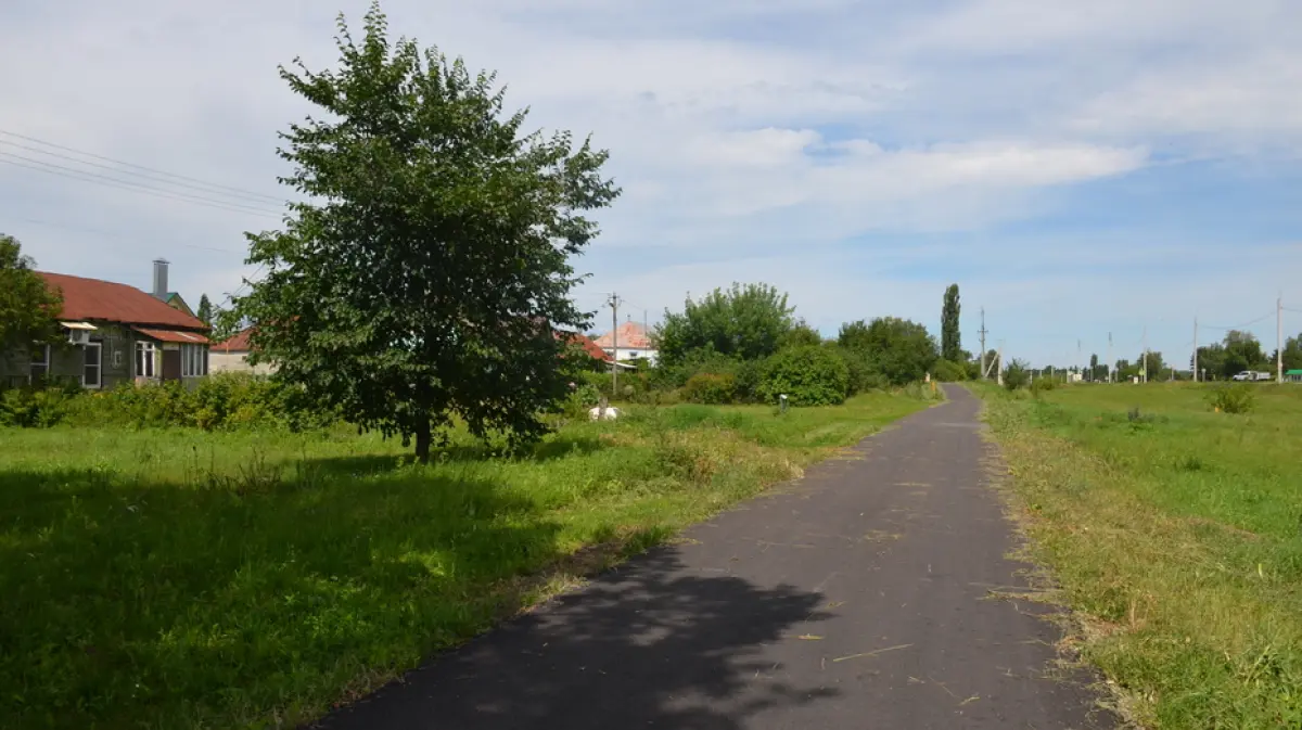 В верхнехавском селе Парижская Коммуна впервые заасфальтировали 2 улицы